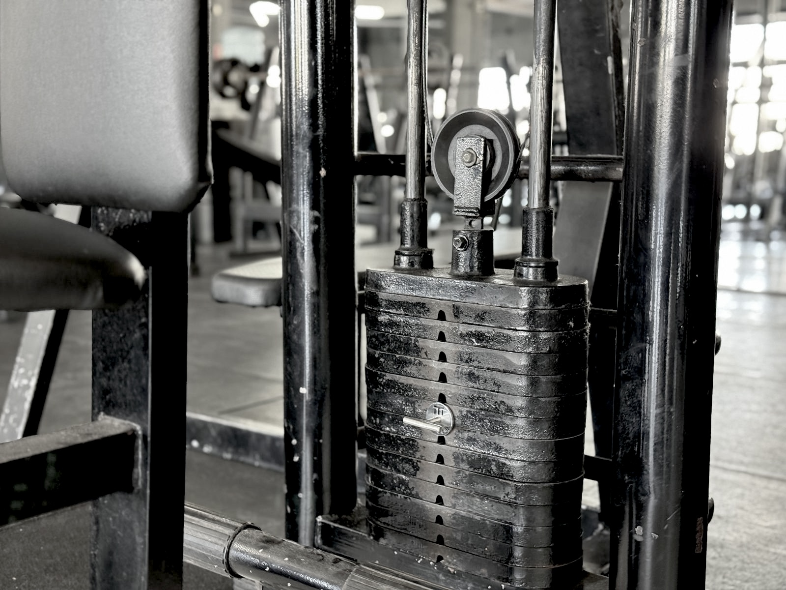 Pino Seletor de Carga em Aço para Máquinas de Musculação Personalizáveis Com Alça - Imagem 3